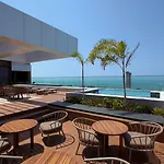 Class Meireles 1312, A 500m Da Beira Mar * Fortaleza (Ceara)